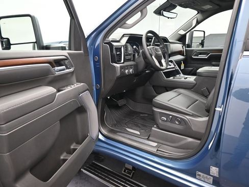 New 2026 GMC Sierra 2500 Denali image 11