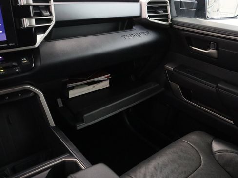 Used 2022 Toyota Tundra SR5 w/ SR5 Premium Package RWD image 23