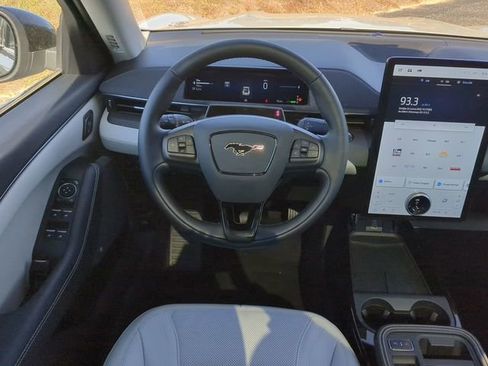 New 2025 Ford Mustang Mach-E Premium image 19