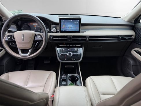 Used 2021 Lincoln Corsair FWD image 10