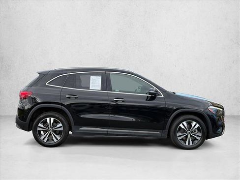 Used 2025 Mercedes-Benz GLA 250 image 4