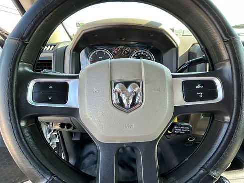 Used 2011 RAM 4500 4x4 Regular Cab w/ ST Decor Group image 17