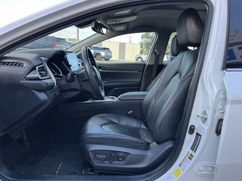 Used 2024 Toyota Camry XLE w/ Cold Weather Package image 28