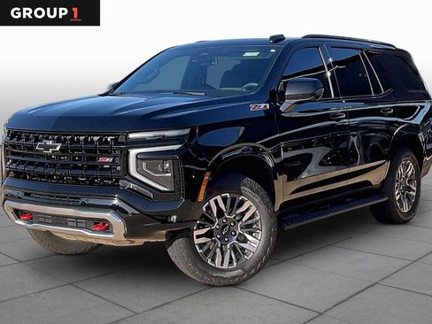 Used 2025 Chevrolet Tahoe Z71 w/ Comfort Package AWD/4WD image 1