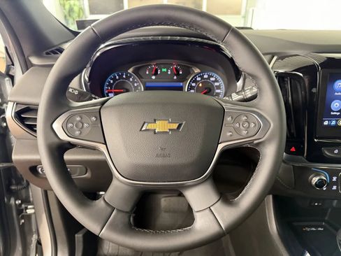 Used 2023 Chevrolet Traverse LT w/ LPO, Floor Liner Package AWD/4WD image 19