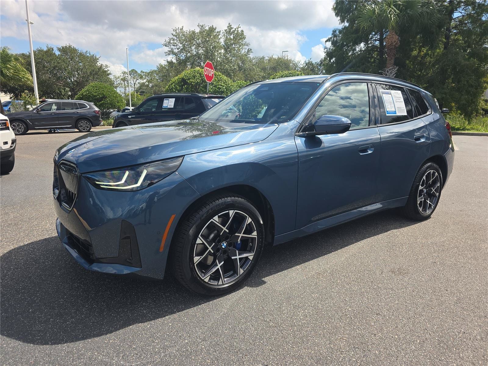 Certified 2026 BMW X3 xDrive30i w/ M Sport Package AWD/4WD image 6