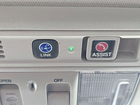 Used 2021 Honda Insight Touring image 28