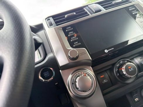 Used 2022 Toyota 4Runner SR5 Premium AWD/4WD image 13