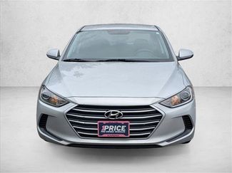 Used 2018 Hyundai Elantra SEL w/ Cargo Package FWD video 2