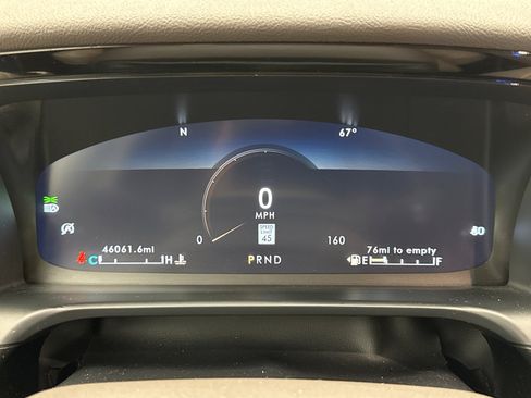 Used 2023 Lincoln Aviator Reserve w/ Equipment Group 201A AWD/4WD image 9