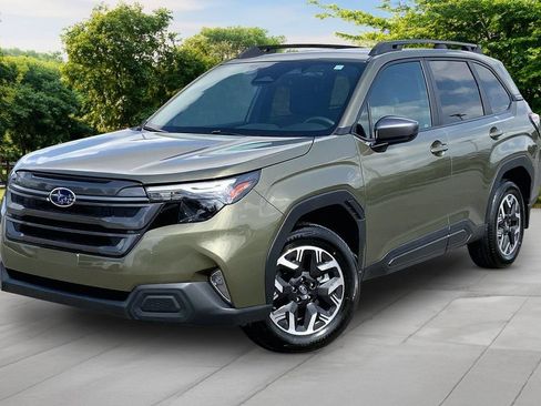 Certified 2026 Subaru Forester Premium AWD/4WD image 1