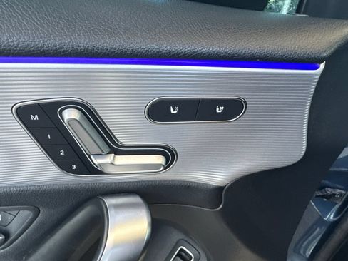 Used 2020 Mercedes-Benz A 220 image 6