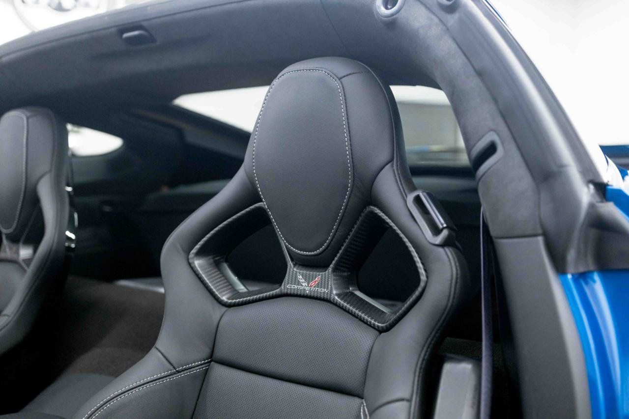 Used 2016 Chevrolet Corvette Z06 w/ 3LZ Preferred Equipment Group RWD image 41