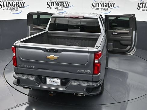 Used 2024 Chevrolet Silverado 1500 High Country w/ Technology Package AWD/4WD image 38