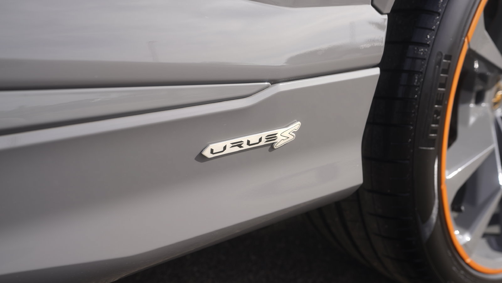 Used 2024 Lamborghini Urus S AWD/4WD image 10