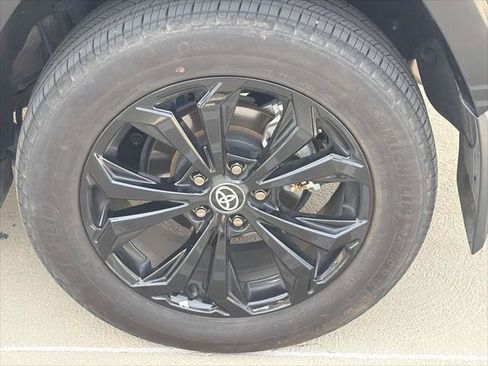 Certified 2023 Toyota RAV4 XSE AWD/4WD image 5