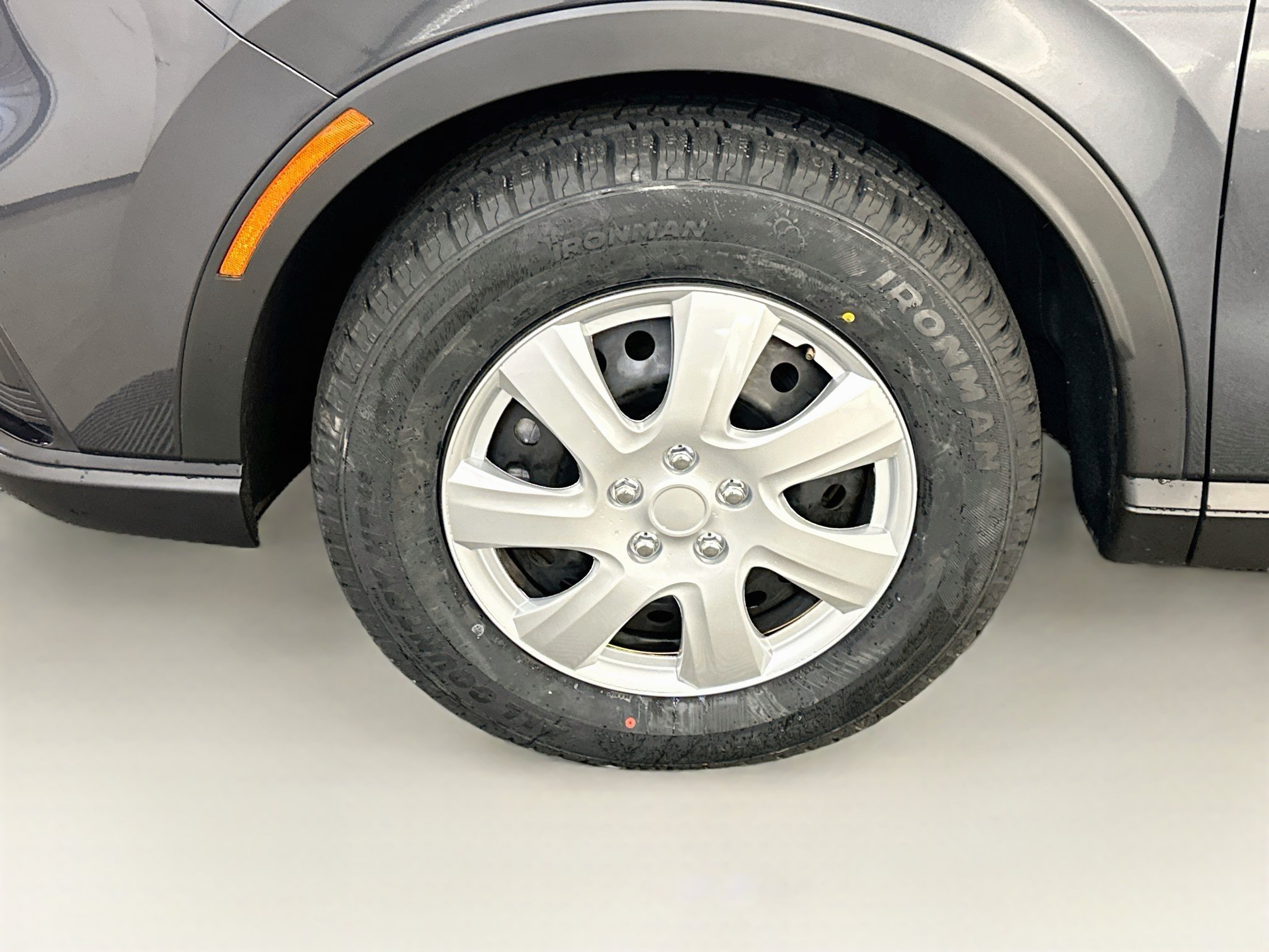 Used 2025 Honda CR-V LX image 34