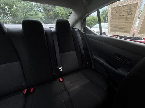 Used 2025 Nissan Sentra SV FWD image 31