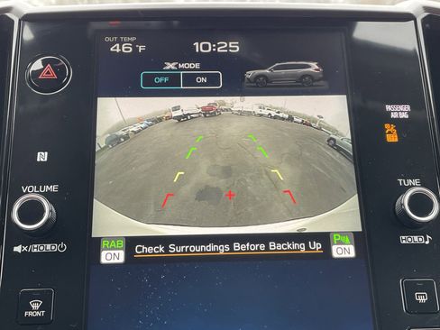 Used 2024 Subaru Ascent Premium w/ Convenience Package image 34