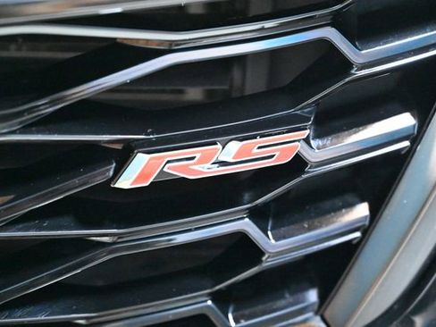 Used 2023 Chevrolet Traverse RS image 14