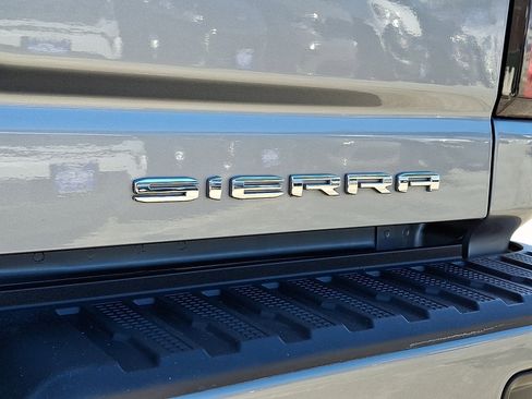 Used 2024 GMC Sierra 2500 Denali Ultimate w/ Snow Plow Prep/Camper Package image 31