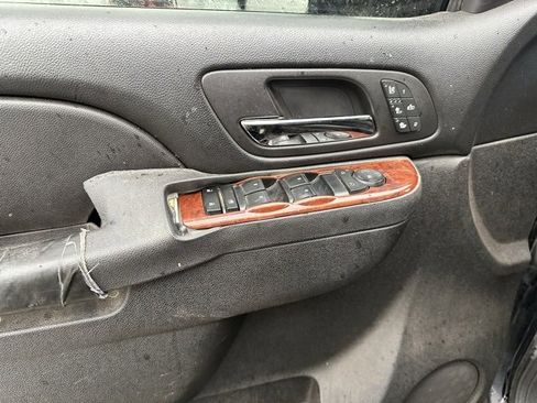 Used 2013 GMC Sierra 2500 SLT w/ SLT Convenience Package image 3