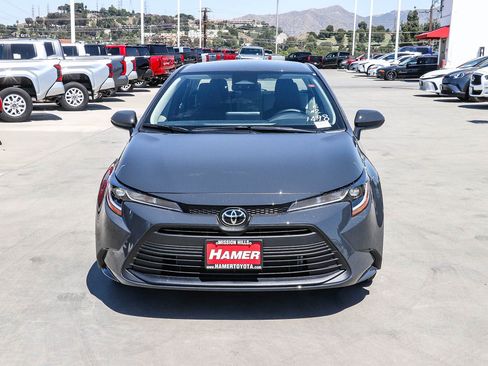 New 2026 Toyota Corolla LE FWD image 2