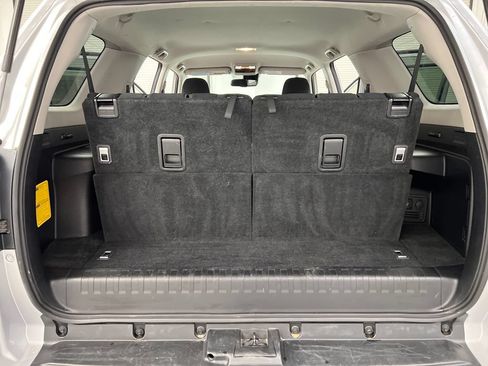 Used 2024 Toyota 4Runner SR5 RWD image 41