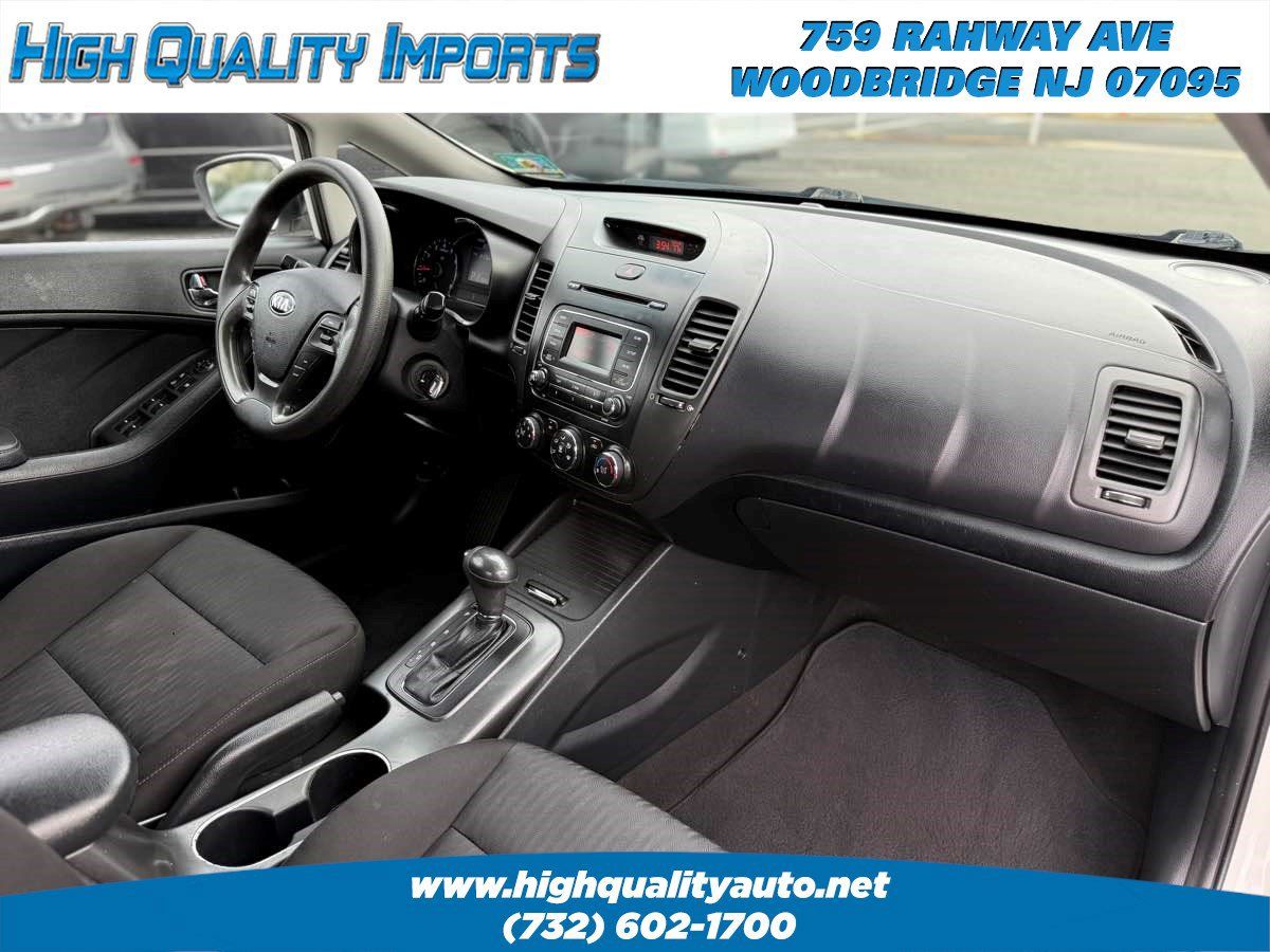 Used 2016 Kia Forte LX FWD image 34