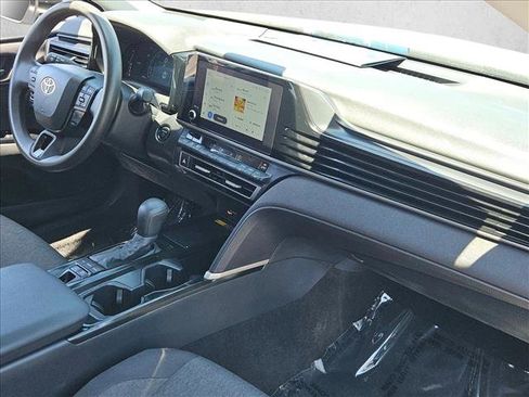 Used 2025 Toyota Camry SE FWD image 26