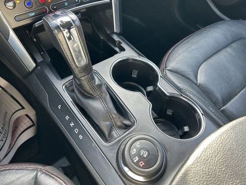 Used 2019 Ford Explorer Sport image 33