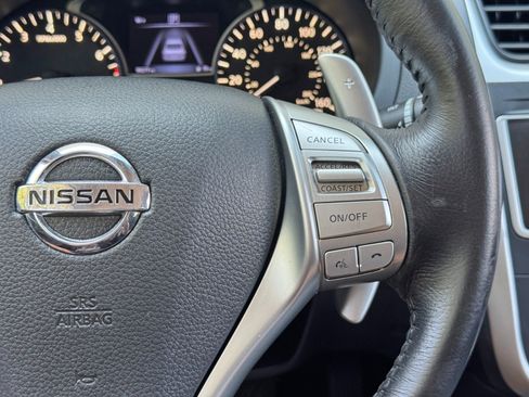 Used 2016 Nissan Altima 2.5 SR w/ LED Appearance Package FWD image 20