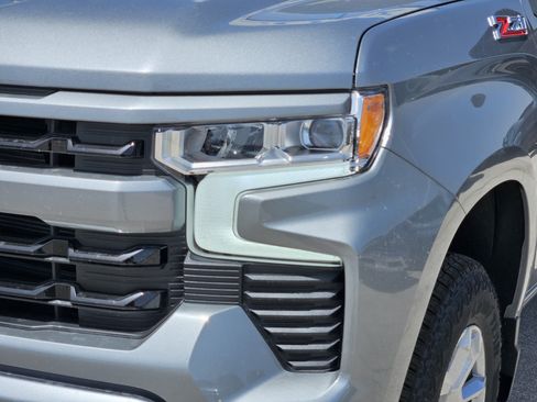 New 2026 Chevrolet Silverado 1500 RST w/ Z71 Off-Road Package AWD/4WD image 5