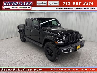 New 2025 Jeep Gladiator Sport