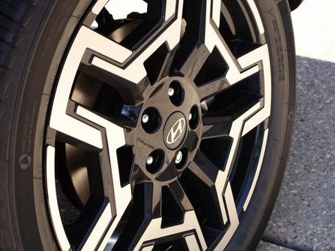 New 2025 Hyundai Santa Cruz Limited image 41