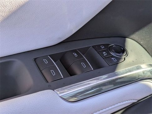 New 2026 Chevrolet Traverse High Country image 9