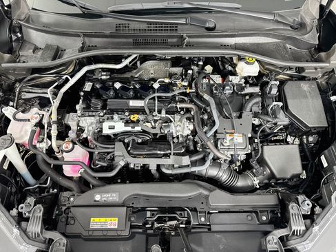 Used 2024 Toyota Corolla Cross AWD Hybrid image 29