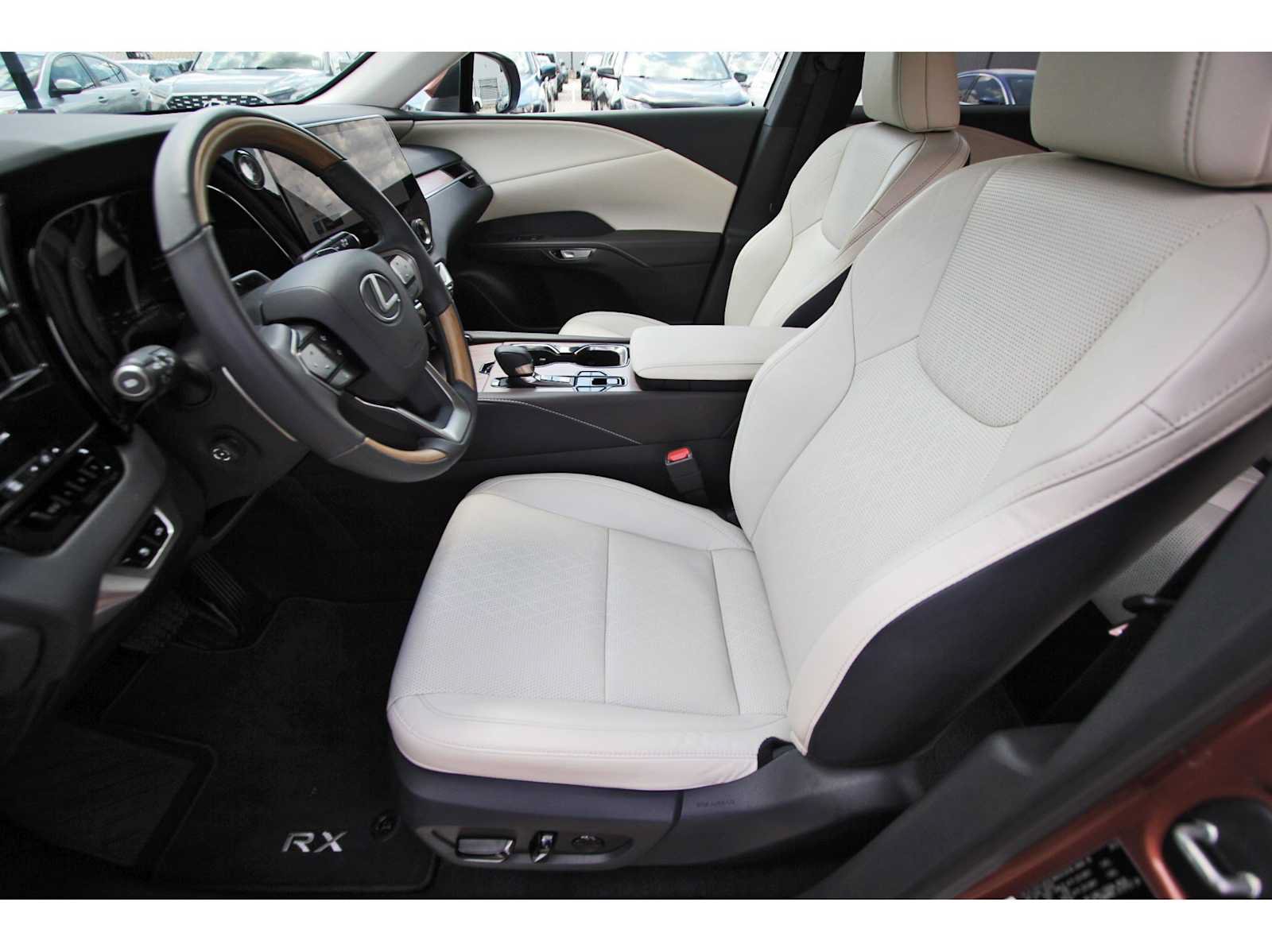Used 2025 Lexus RX 350 Premium Plus w/ Convenience Package AWD/4WD image 11