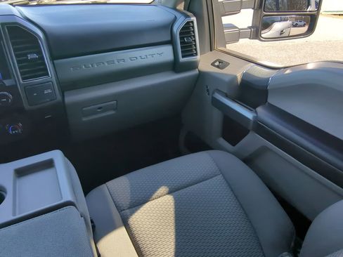 Used 2022 Ford F250 XLT image 15