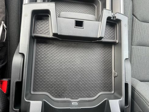 Used 2024 RAM 1500 Big Horn AWD/4WD image 25