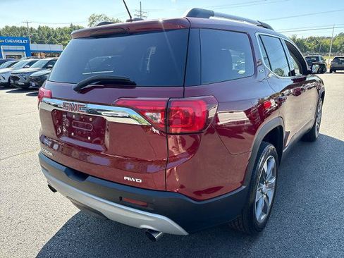 Used 2017 GMC Acadia SLT AWD/4WD image 5
