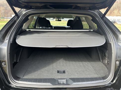 Used 2023 Subaru Outback Premium image 26