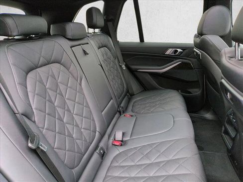 Used 2024 BMW X5 xDrive40i w/ Parking Assistance Package AWD/4WD image 21
