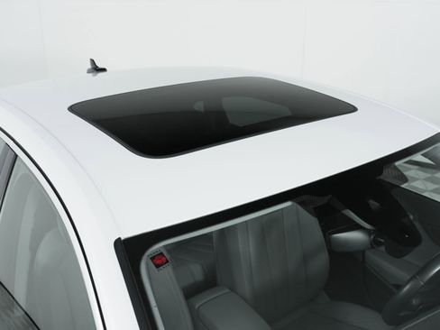 Used 2022 Audi A4 2.0T Premium w/ Convenience Package image 14