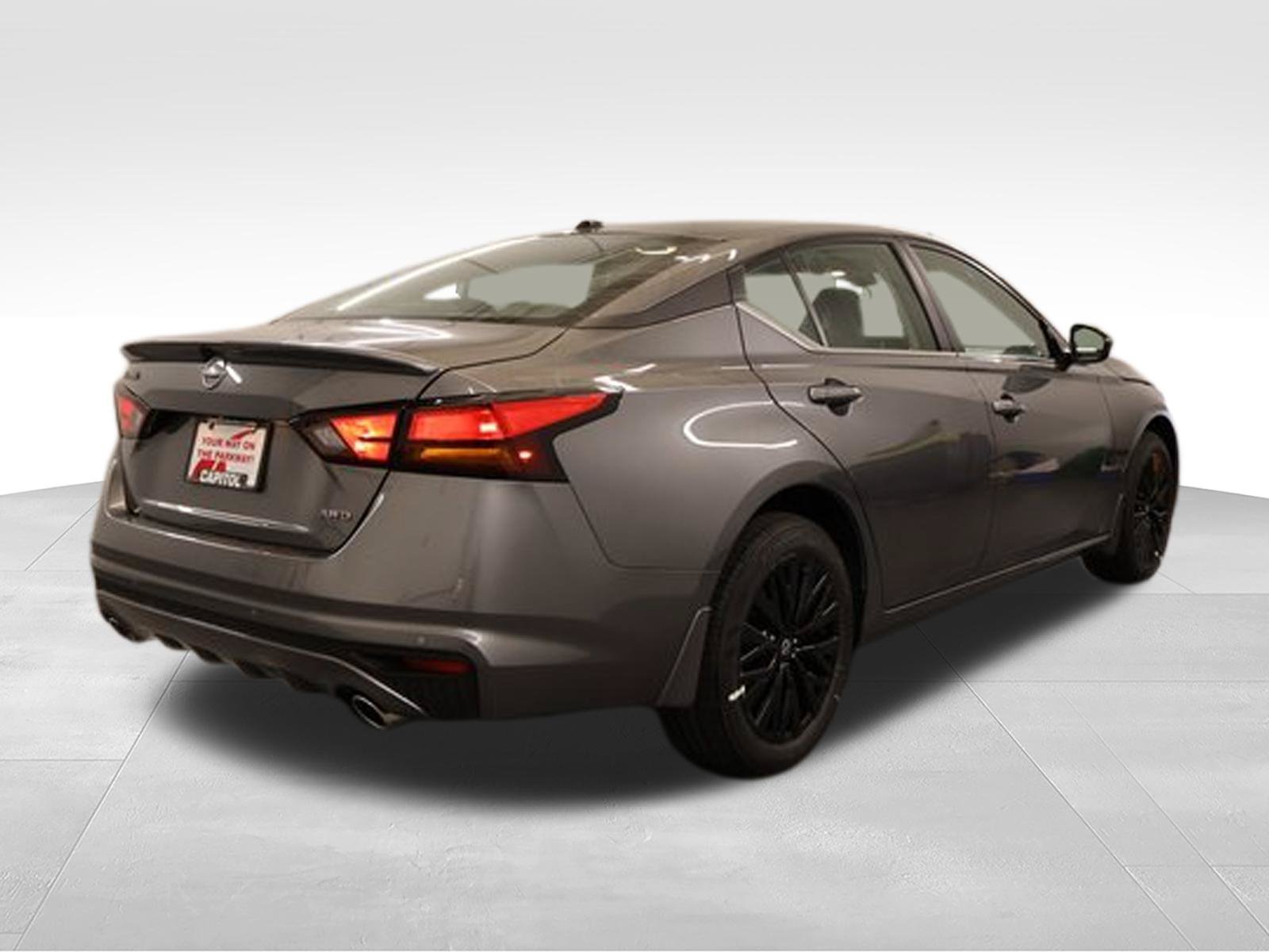 New 2026 Nissan Altima 2.5 SV w/ SV Special Edition Package AWD/4WD image 2