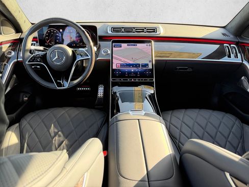 New 2026 Mercedes-Benz S 580 4MATIC Sedan image 16