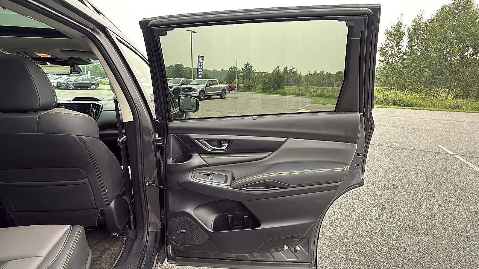 Used 2023 Subaru Ascent Onyx Edition Limited AWD/4WD image 17
