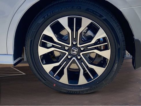 New 2026 Honda Odyssey Elite image 7