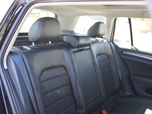 Used 2016 Volkswagen Golf SEL w/ Lighting Package (SEL) image 24