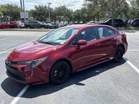 Used 2023 Toyota Corolla LE FWD image 8